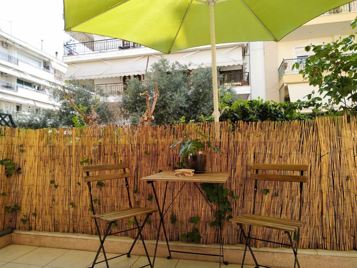 Bright Apartment Steps From The Sea Thessaloniki Exterior photo